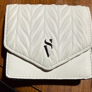 Vera Wang Elegant White Textured Women's Wallet